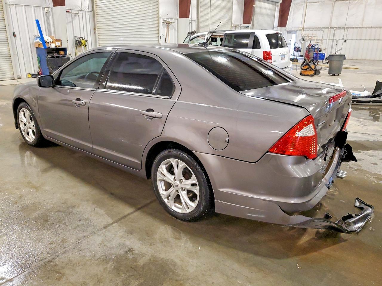 2012 Ford Fusion Se - Фото 2