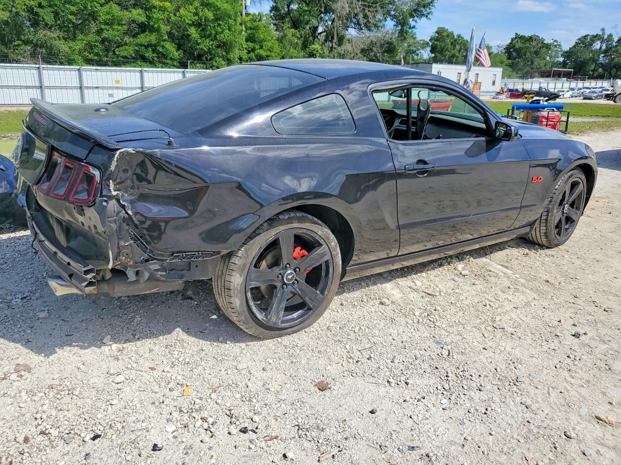2014 Ford Mustang Gt - Фото 3