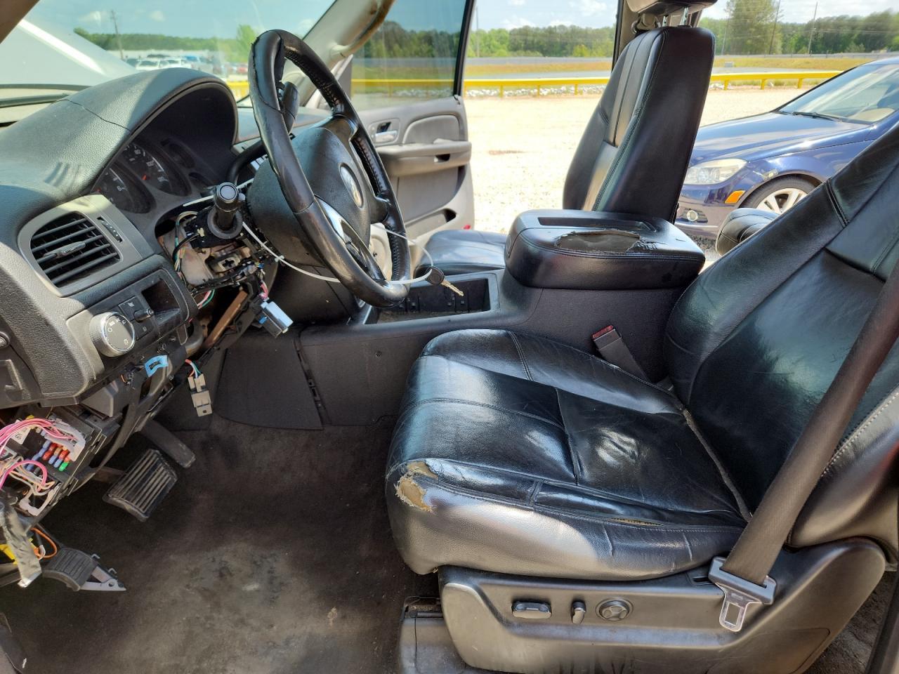 2008 Chevrolet Tahoe C1500 - Image 7