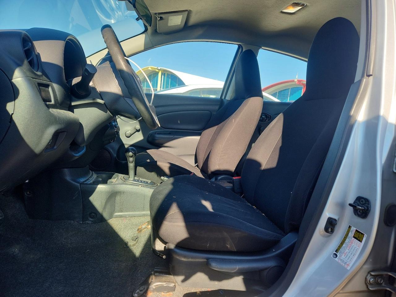 2012 Nissan Versa 1.6 S - Фото 7