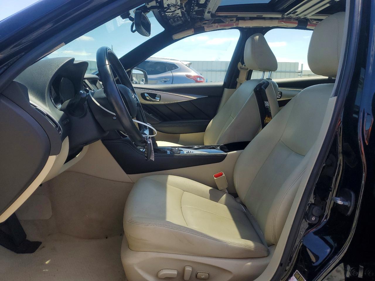 2019 Infiniti Q50 3.0T Luxe - Фото 7