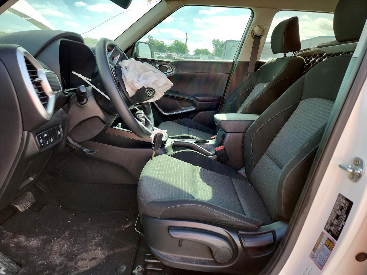 2020 Kia Soul S - Image 7