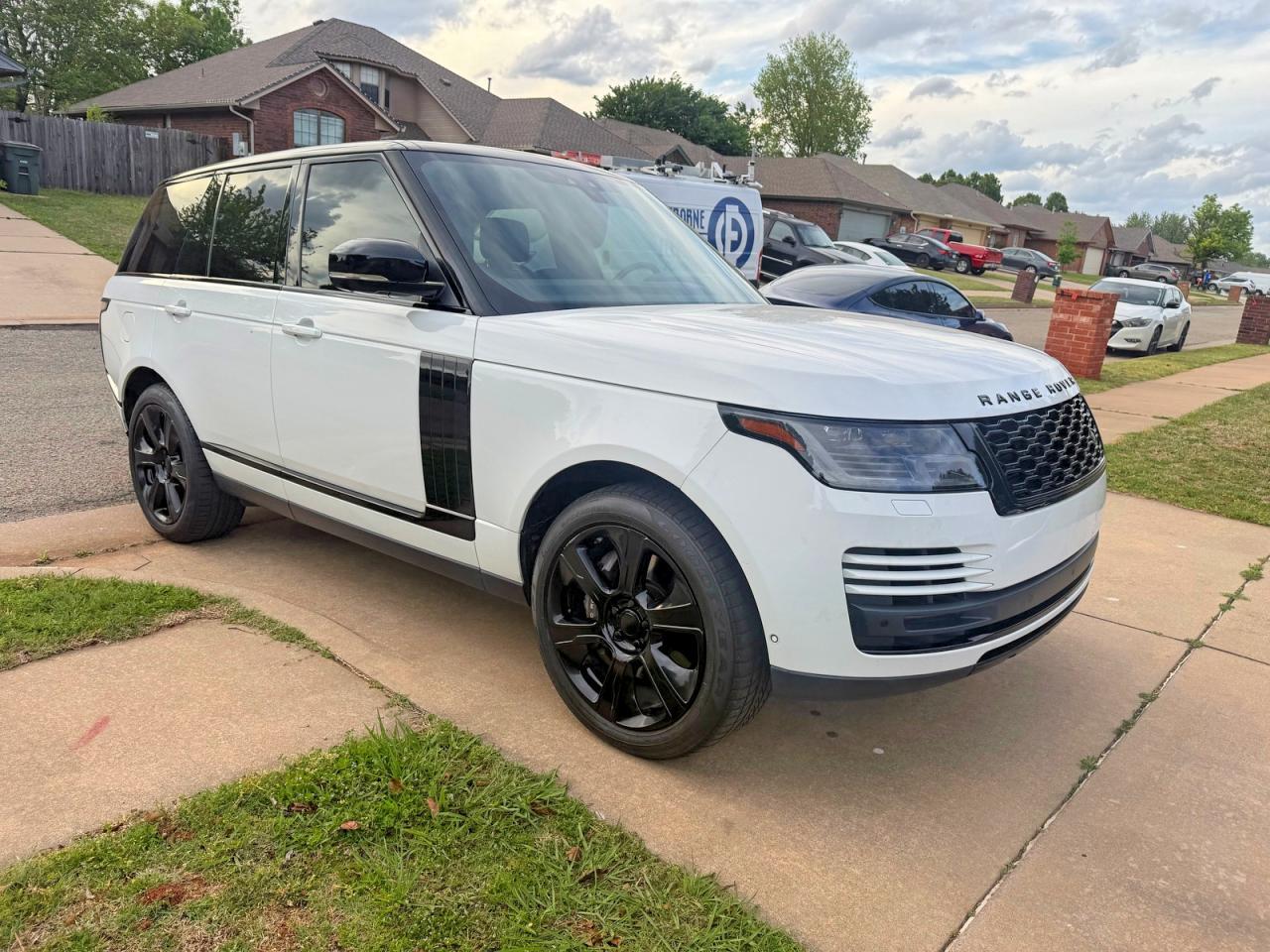 2020 Land Rover Range Rover P525 Hse