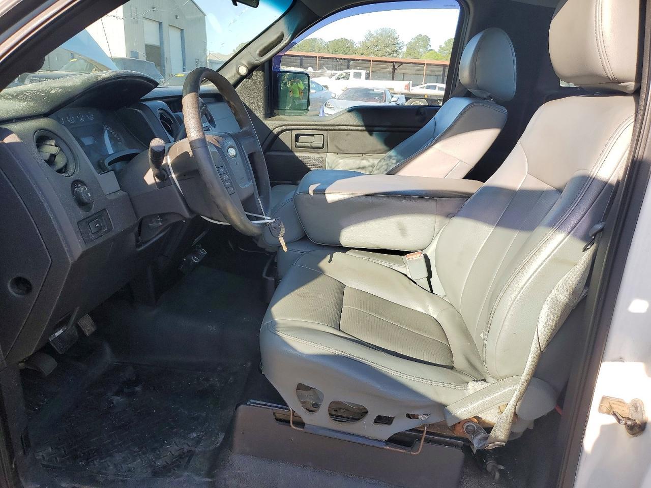 2014 Ford F150 - Image 7