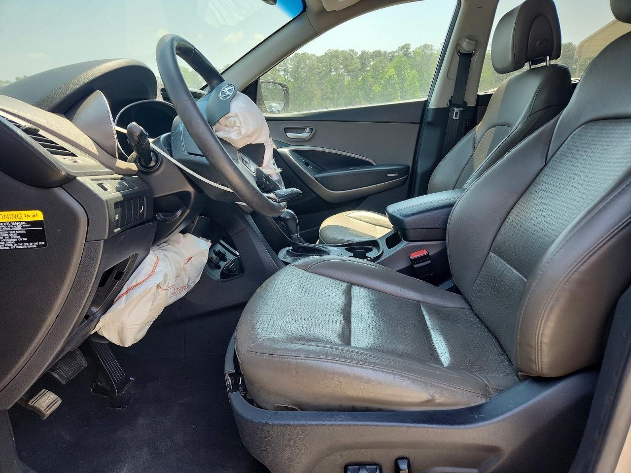 2015 Hyundai Santa Fe Sport 2.4L - Image 7