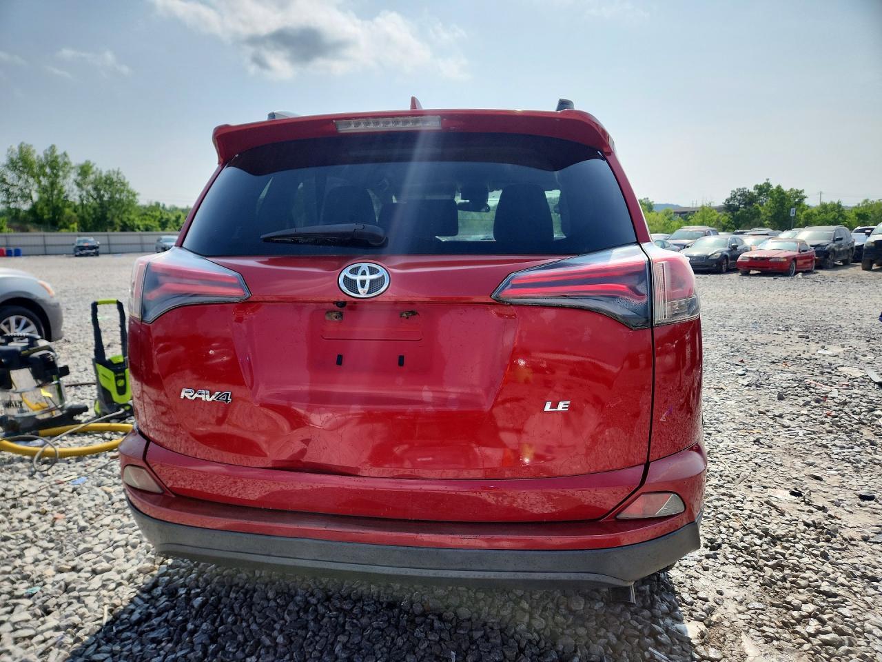 2017 Toyota Rav4 Le - Фото 6