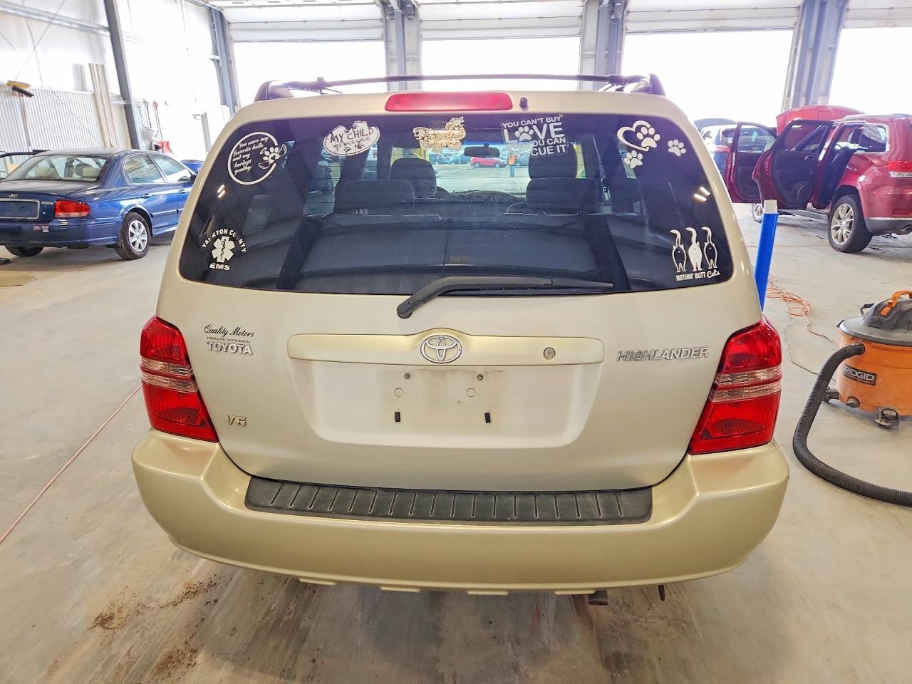 2002 Toyota Highlander Base - Image 6