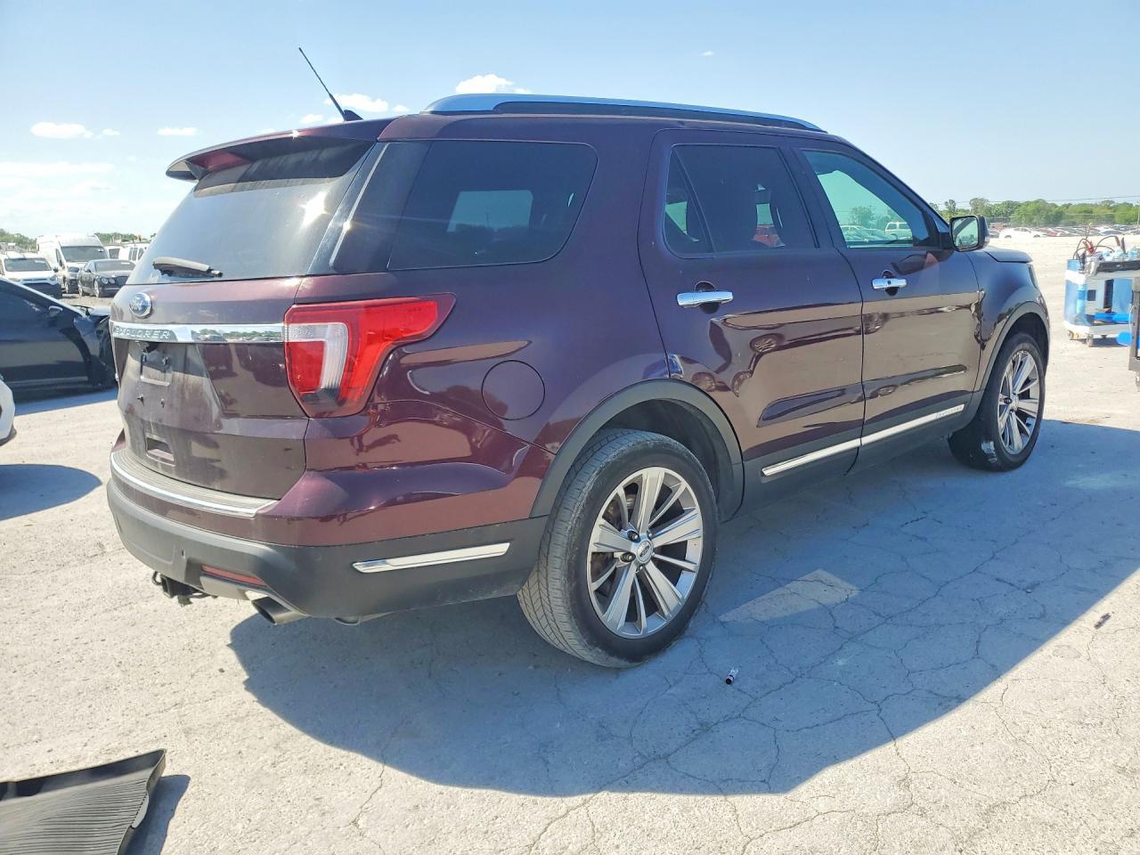 2019 Ford Explorer Limited - Фото 3