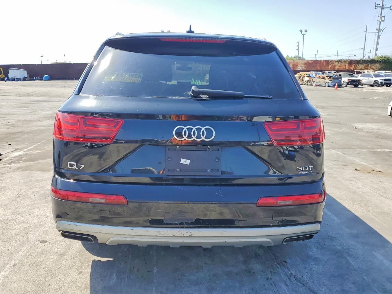 2017 Audi Q7 Premium Plus - Фото 6