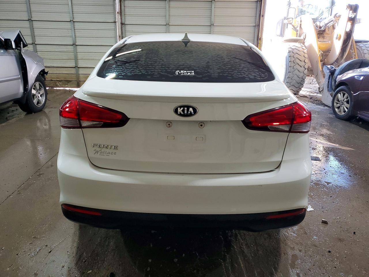 2017 Kia Forte Lx - Фото 6