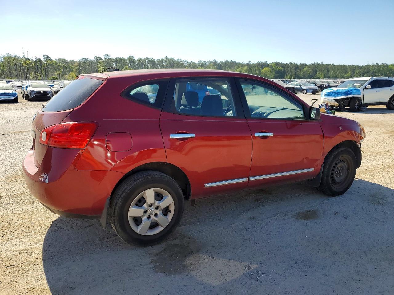 2014 Nissan Rogue Select S - Фото 3