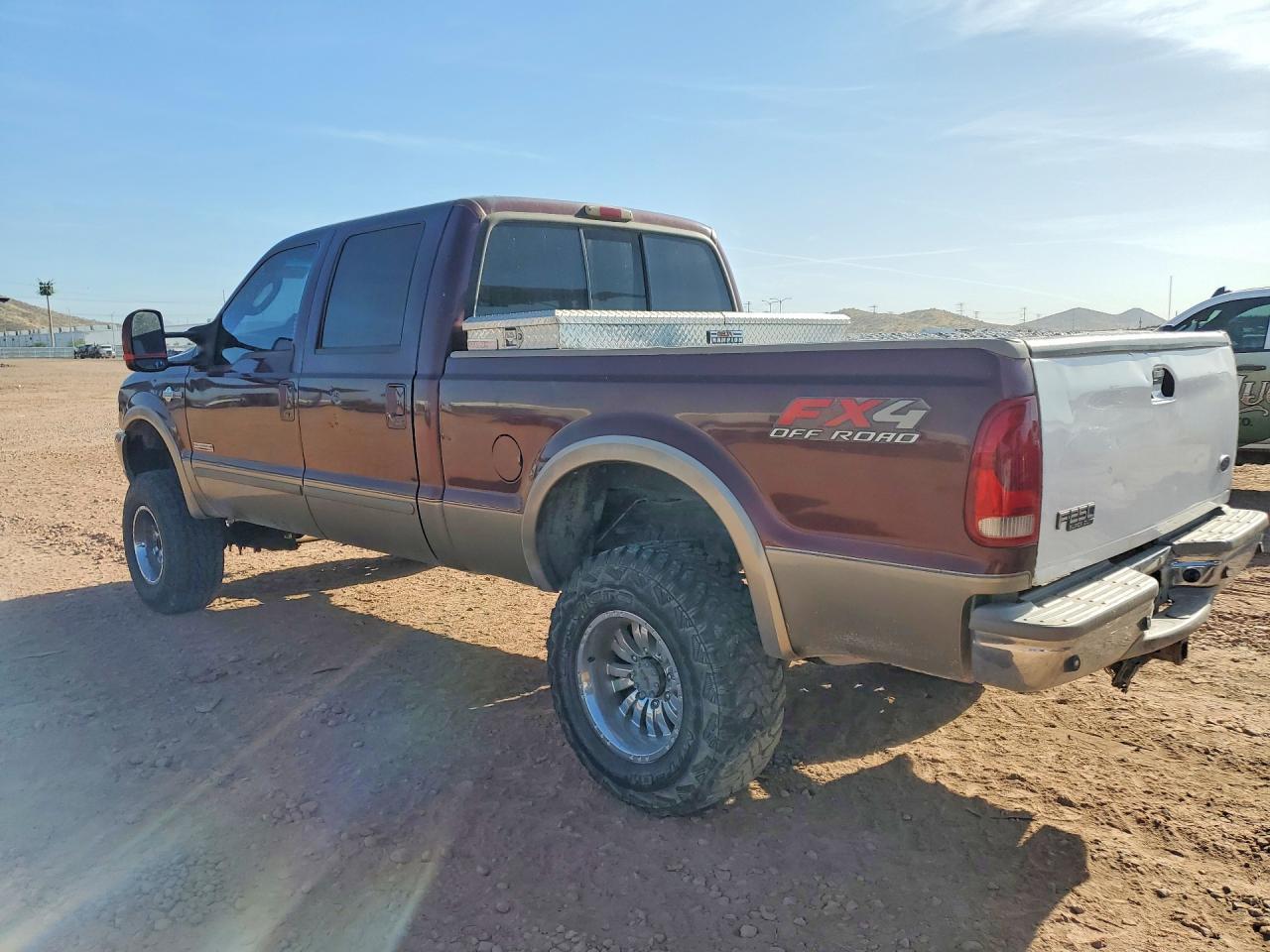 2003 Ford F250 Super Duty - Image 2