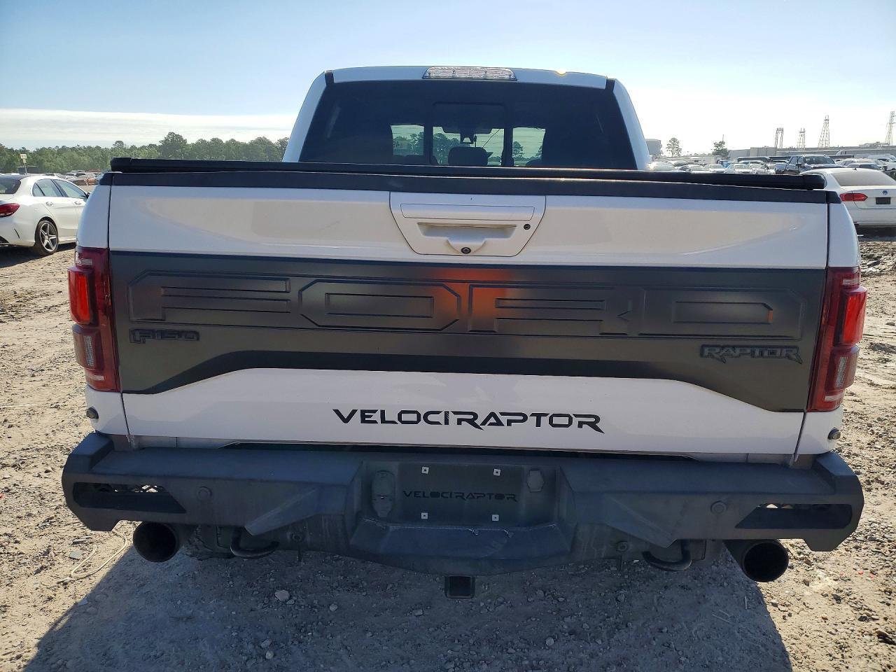 2018 Ford F150 Raptor - Фото 6