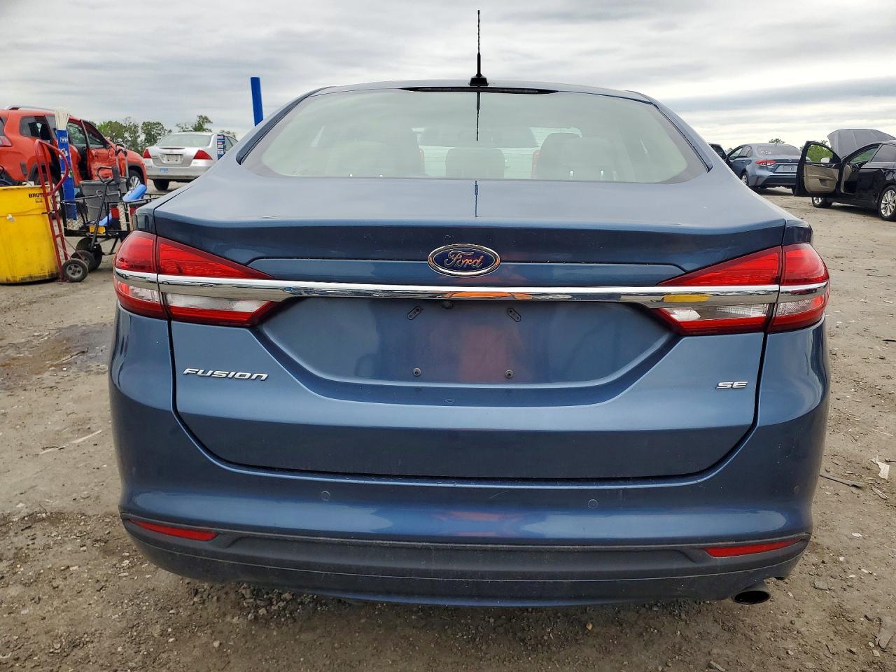 2018 Ford Fusion Se - Фото 6