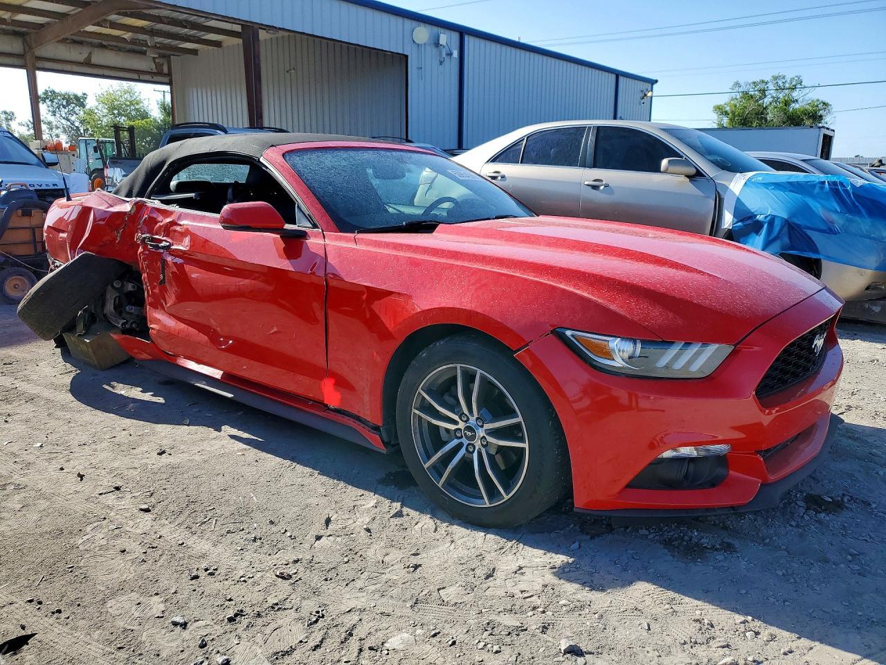 2017 Ford Mustang - Фото 4