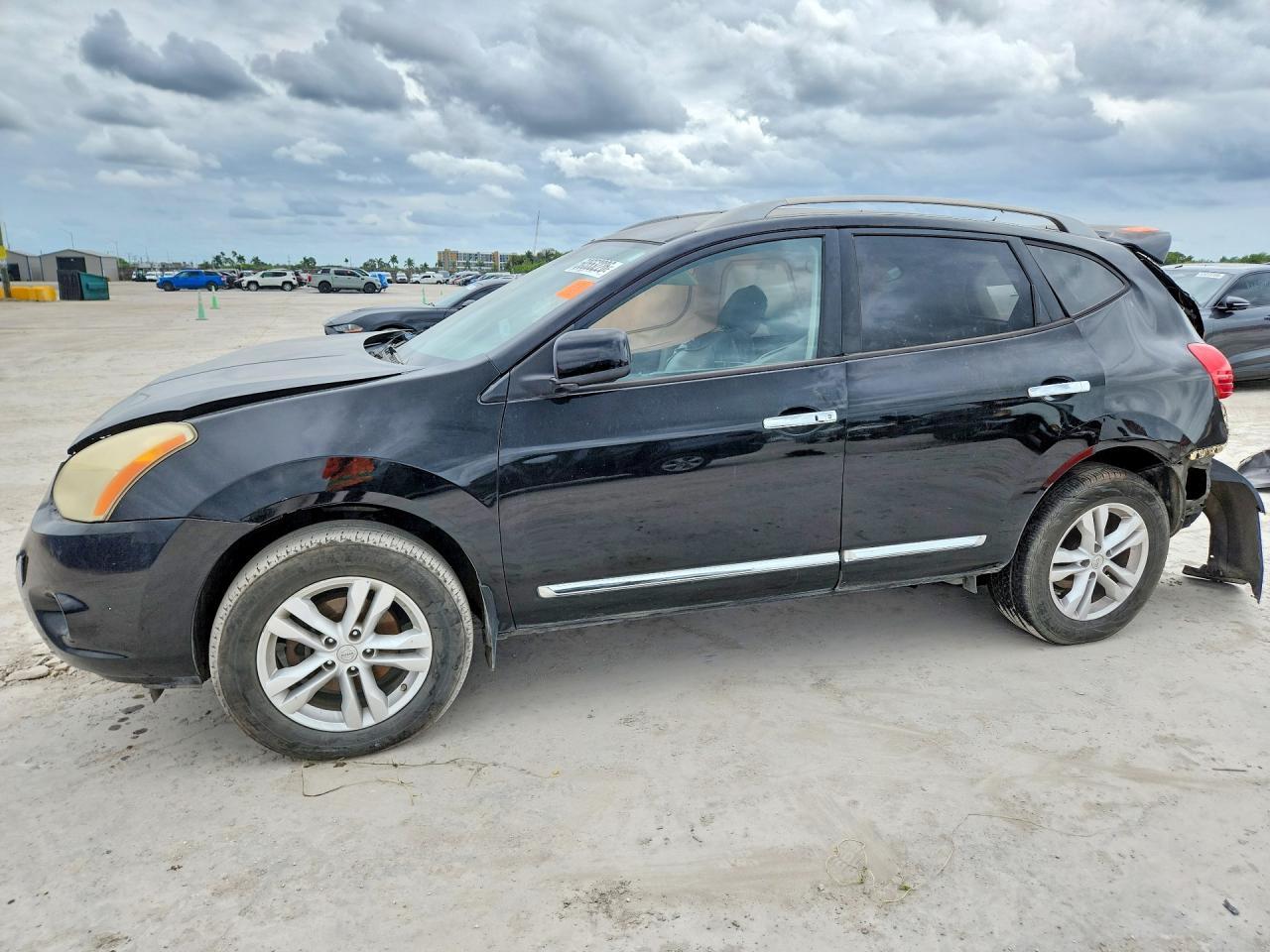 2013 Nissan Rogue S