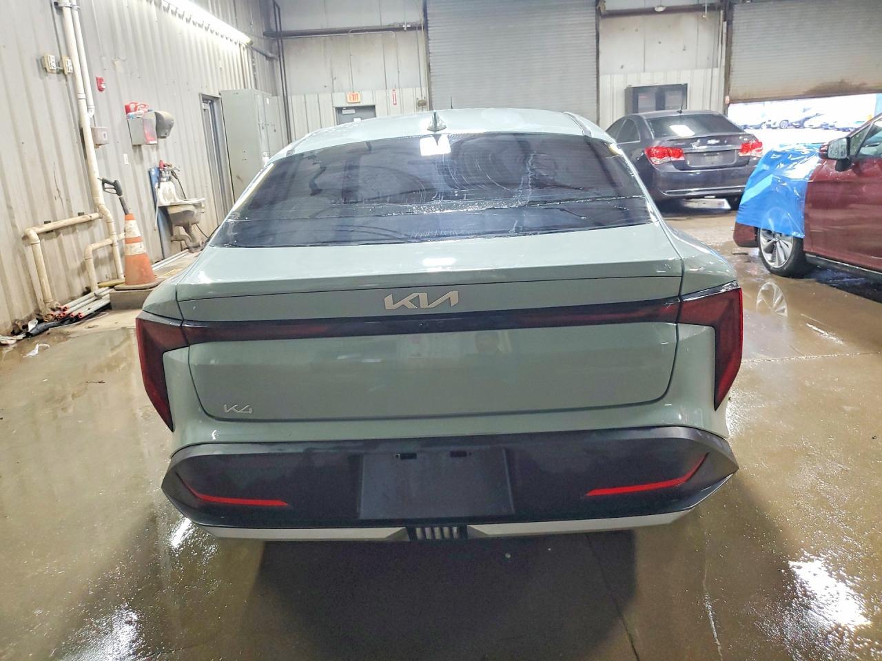 2025 Kia K4 Lxs - Image 6
