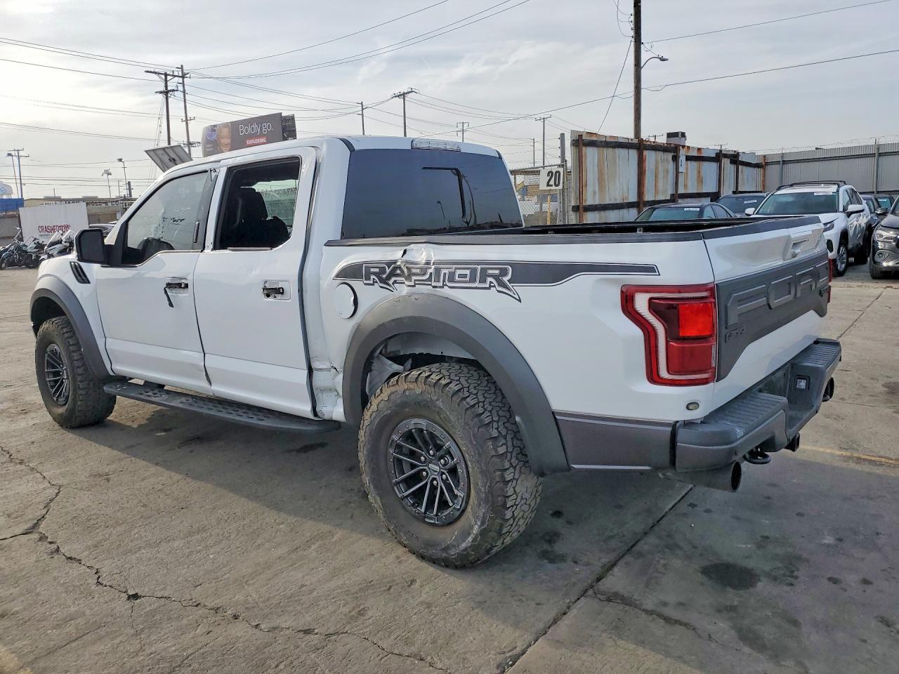 2019 Ford F150 Raptor - Фото 2