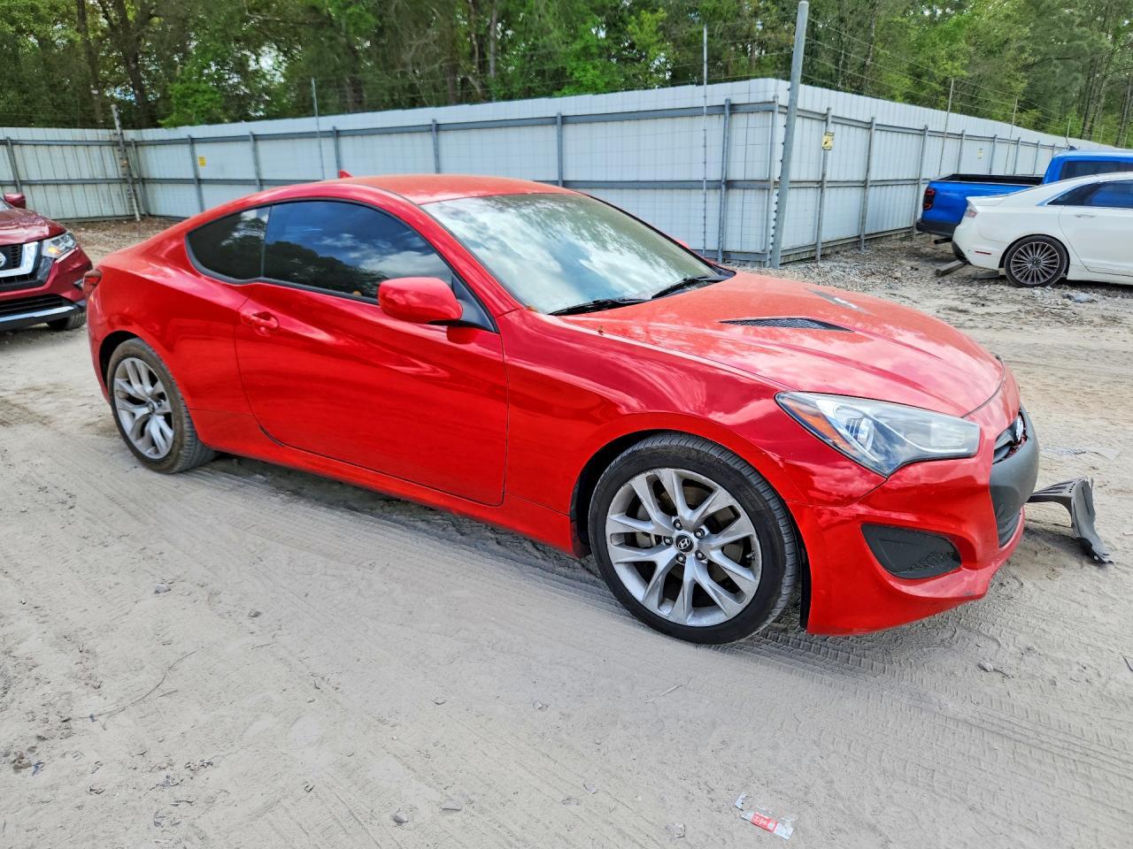 2013 Hyundai Genesis Coupe 2.0T - Image 4