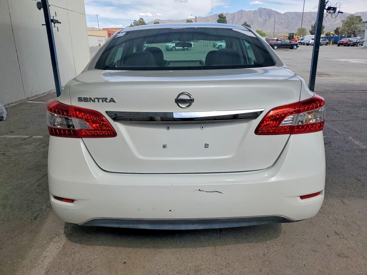 2013 Nissan Sentra S - Image 6