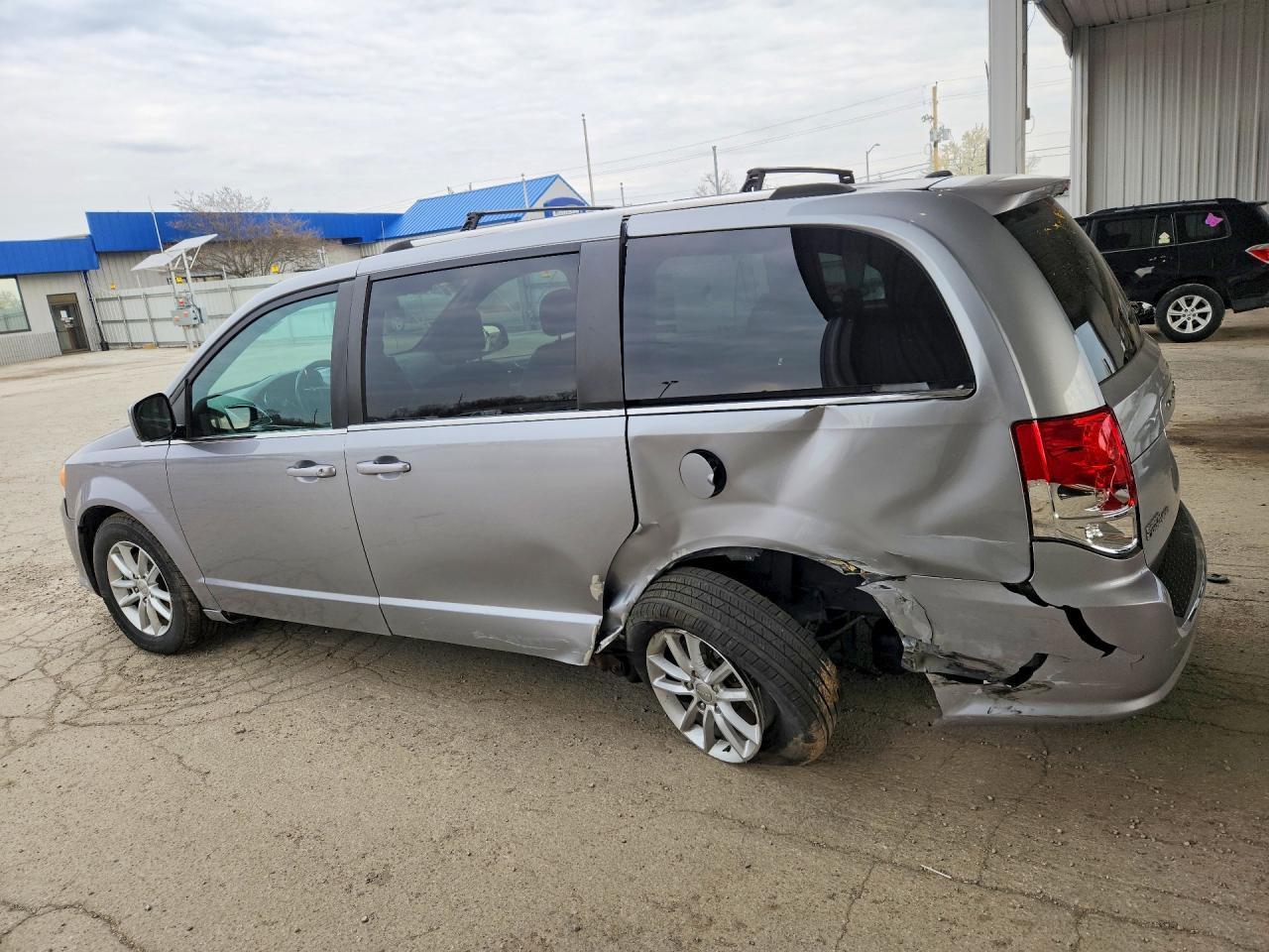 2020 Dodge Grand Caravan Sxt - Фото 2