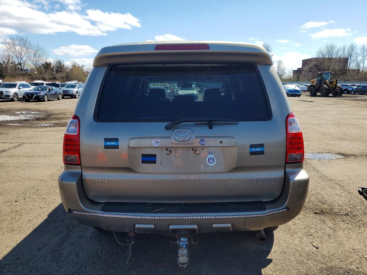 2007 Toyota 4Runner Limited - Image 6