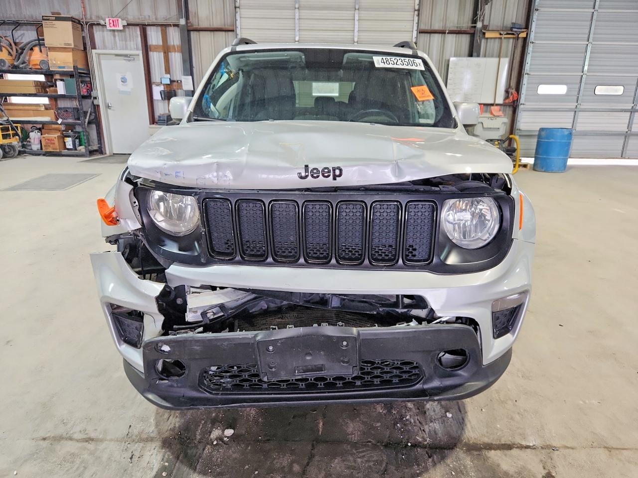 2020 Jeep Renegade Latitude - Image 5