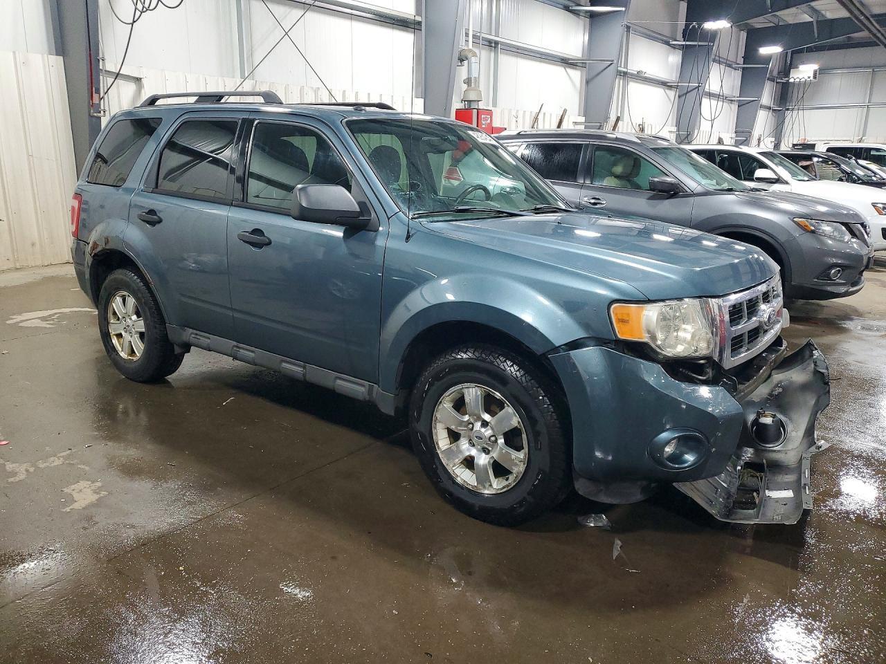 2011 Ford Escape Xlt - Фото 4