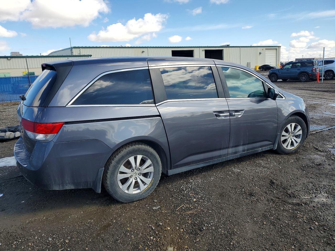 2016 Honda Odyssey Ex - Фото 3
