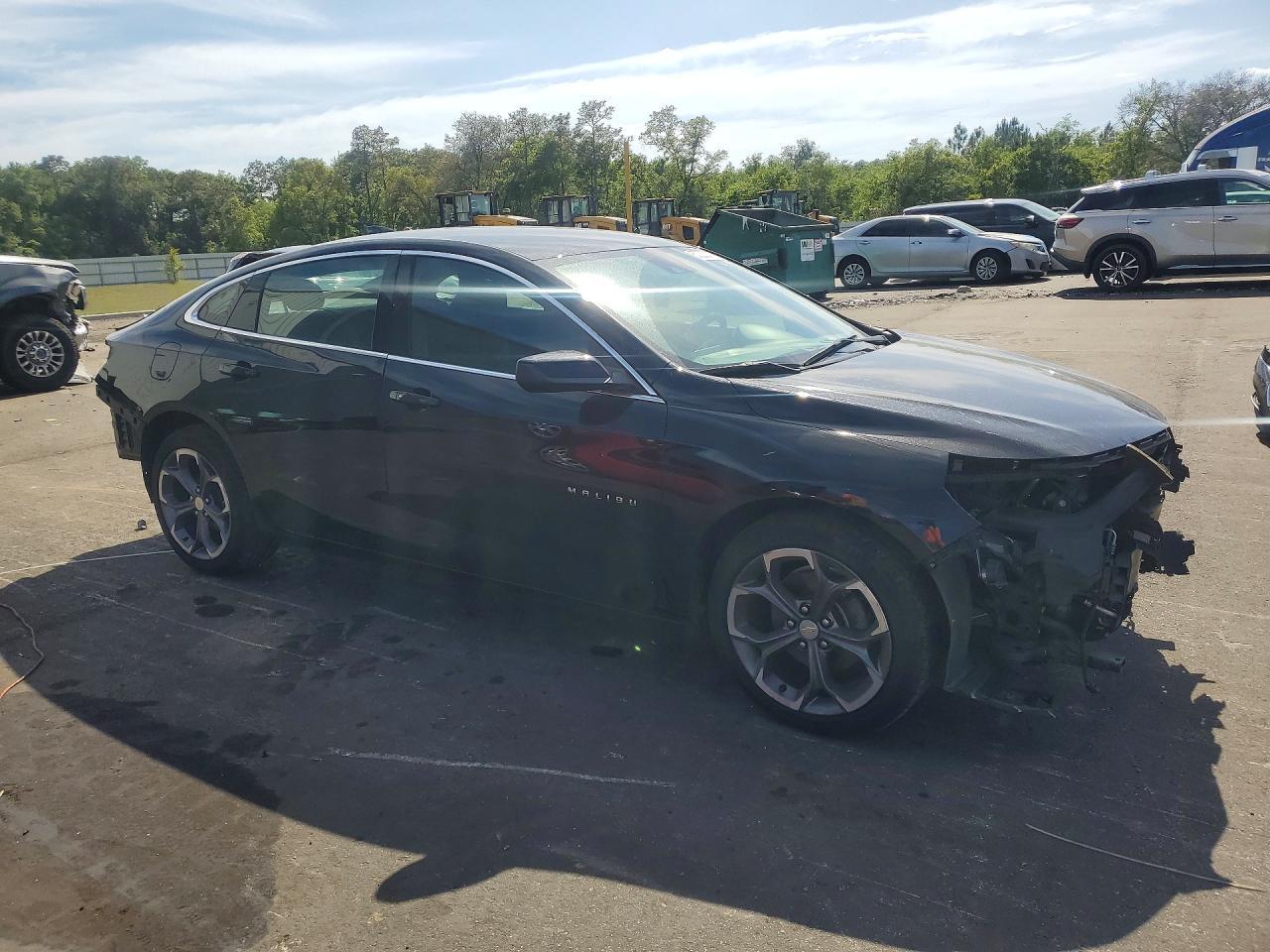 2023 Chevrolet Malibu Lt - Image 4