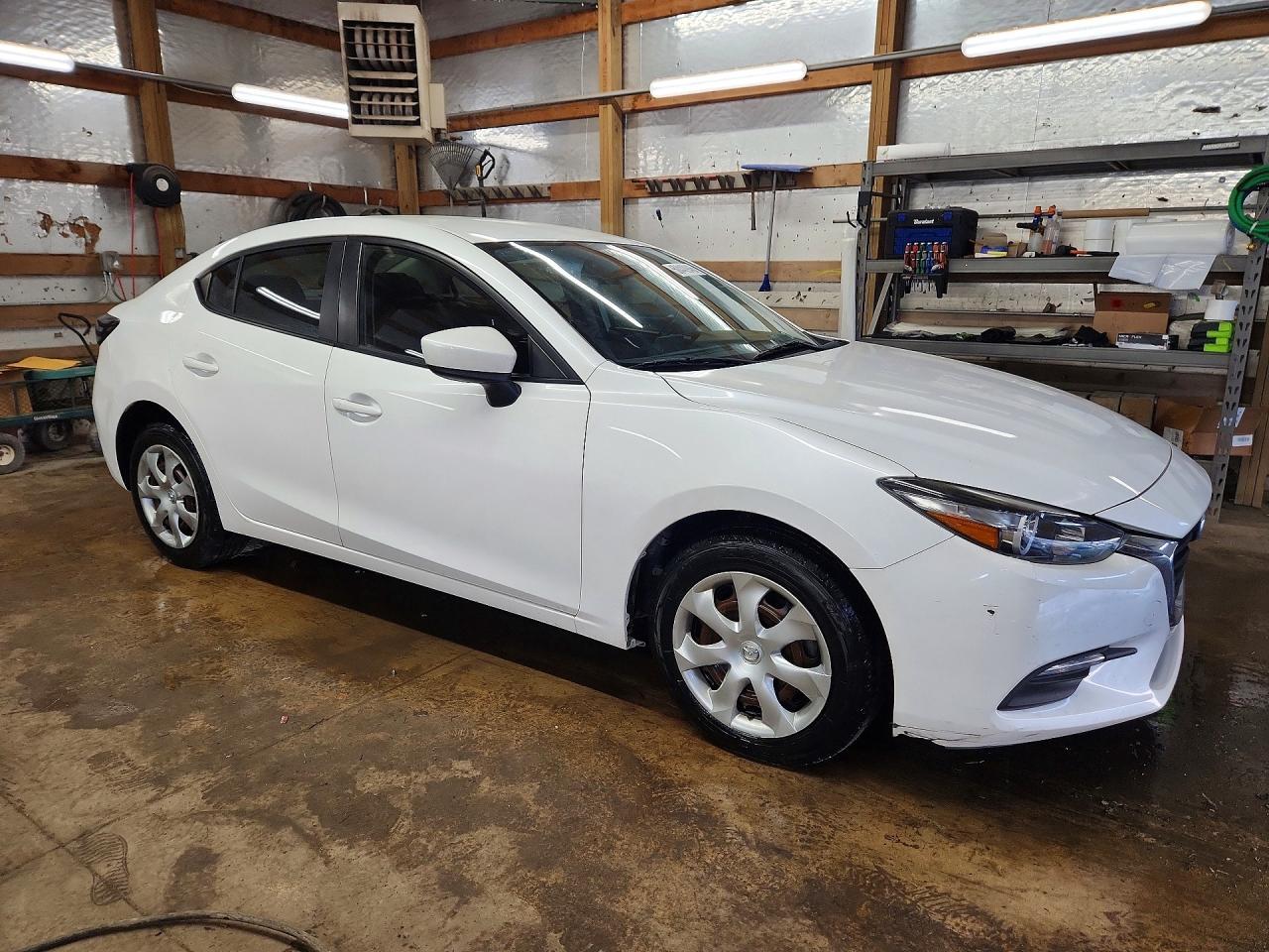 2018 Mazda 3 Sport - Image 4