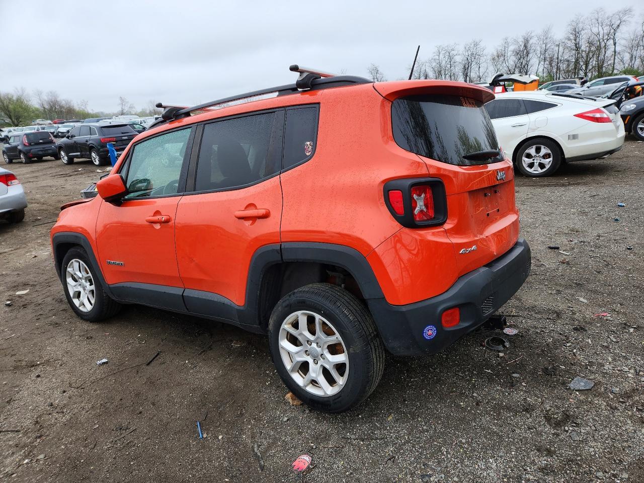 2017 Jeep Renegade Latitude - Фото 2