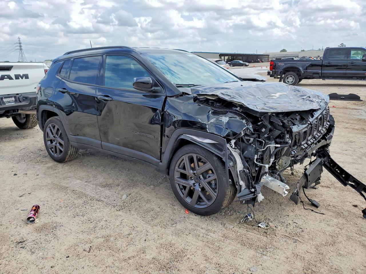 2026 Jeep Compass Limited - Фото 4
