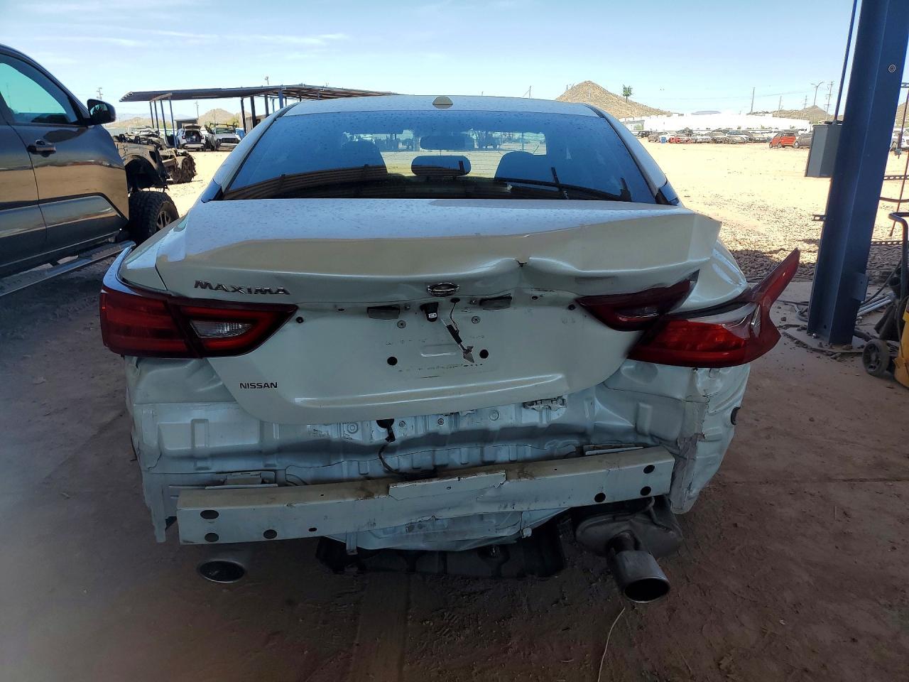 2017 Nissan Maxima - Фото 6