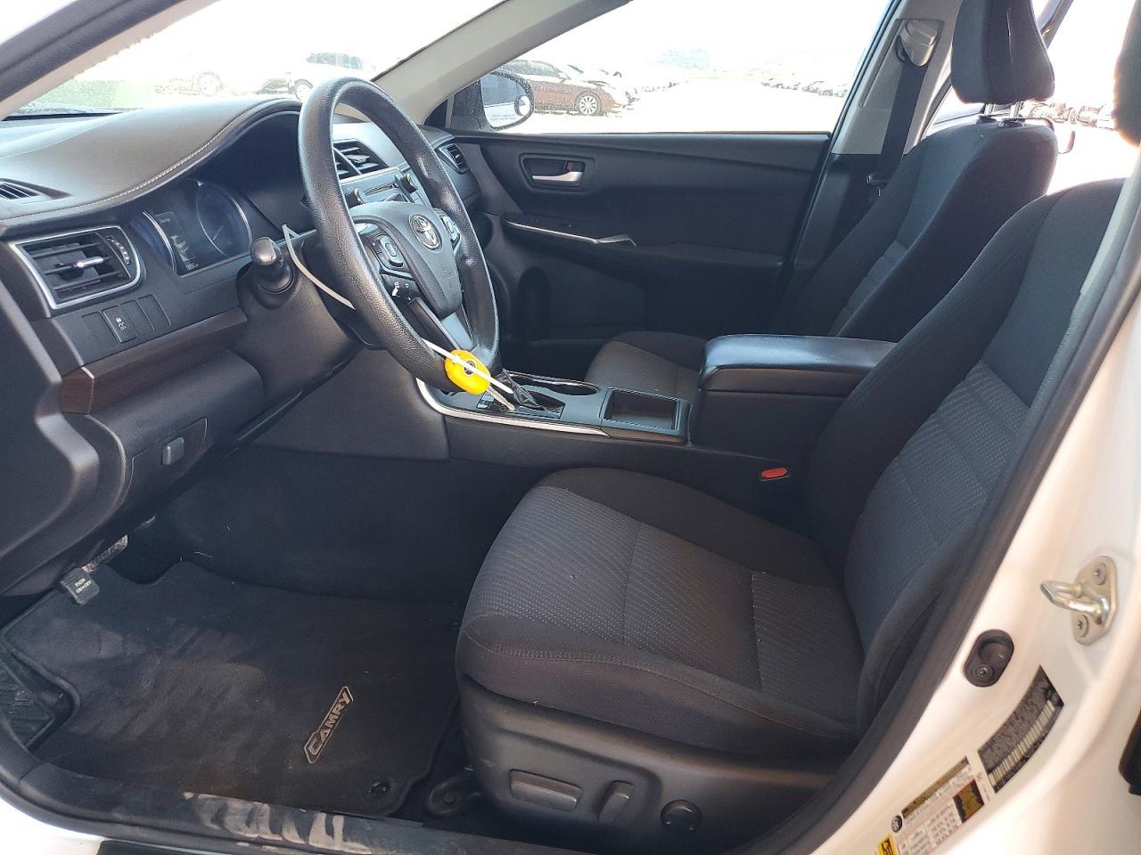 2017 Toyota Camry Le - Фото 7