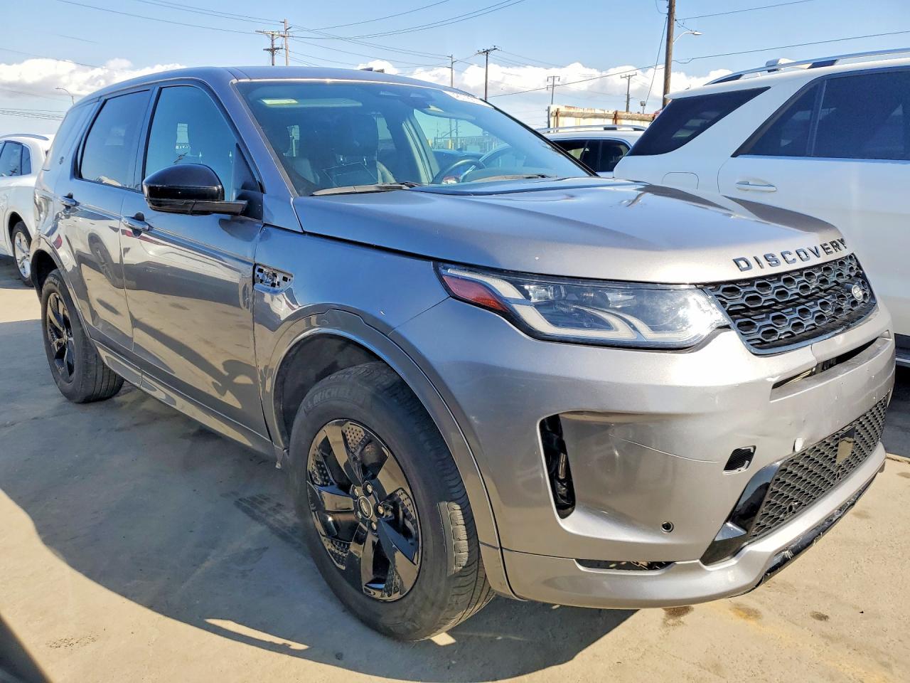 2022 Land Rover Discovery Sport S R-Dynamic - Image 4