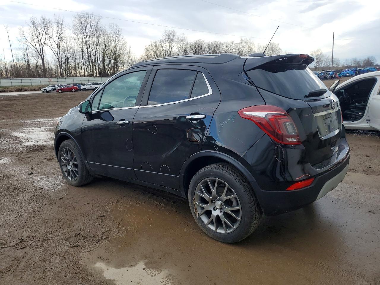 2019 Buick Encore Sport Touring - Фото 2