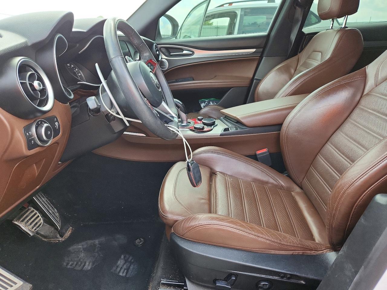 2018 Alfa Romeo Stelvio Ti Sport - Фото 7