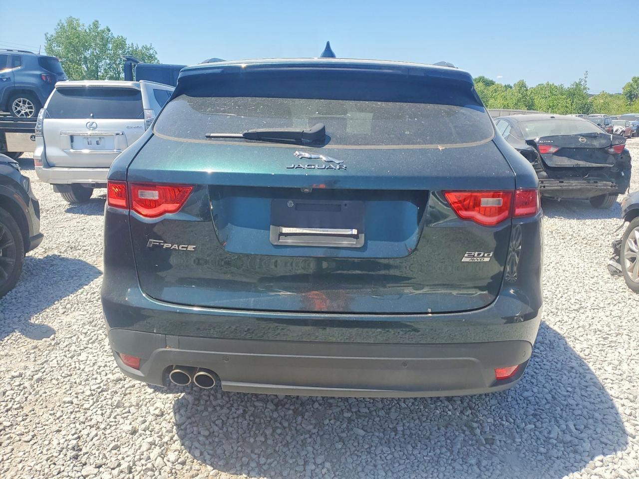 2017 Jagu F-Pace Pre - Image 6