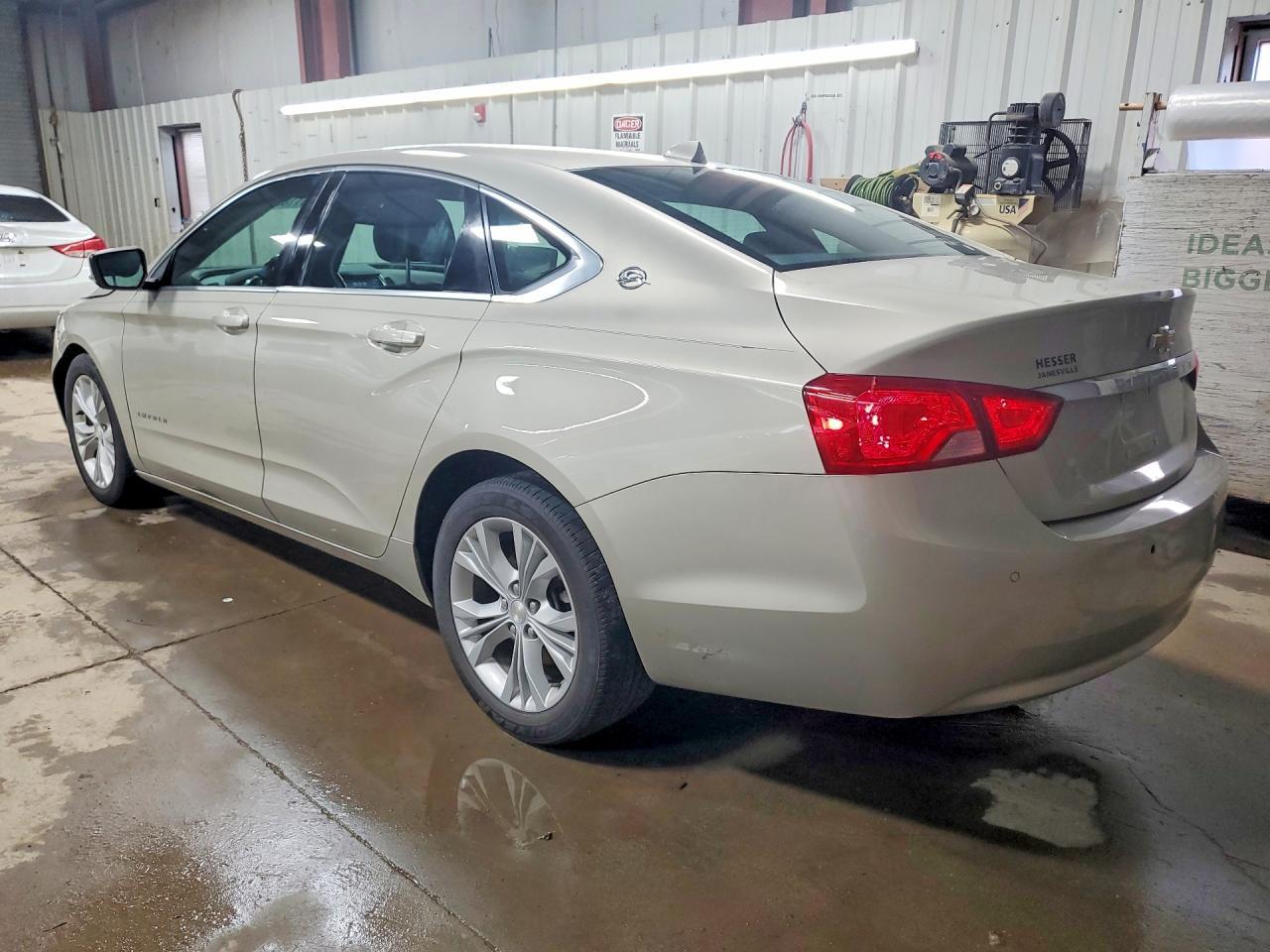 2014 Chevrolet Impala Lt - Image 2