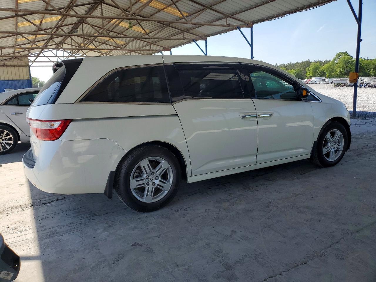 2013 Honda Odyssey Touring - Фото 3
