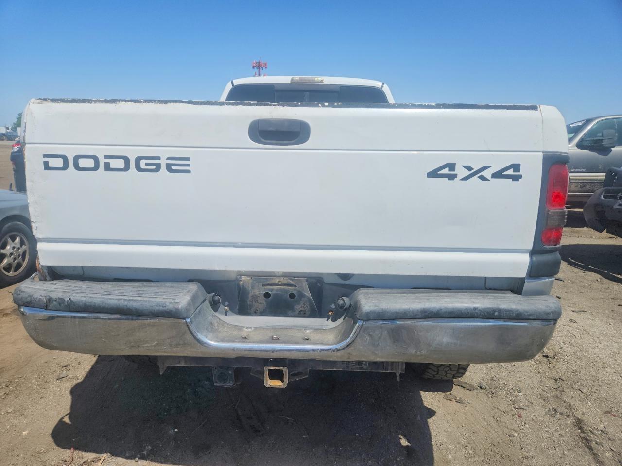 2001 Dodge Ram 2500 - Фото 6