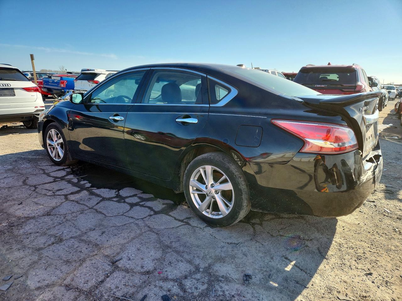 2013 Nissan Altima 2.5 - Фото 2