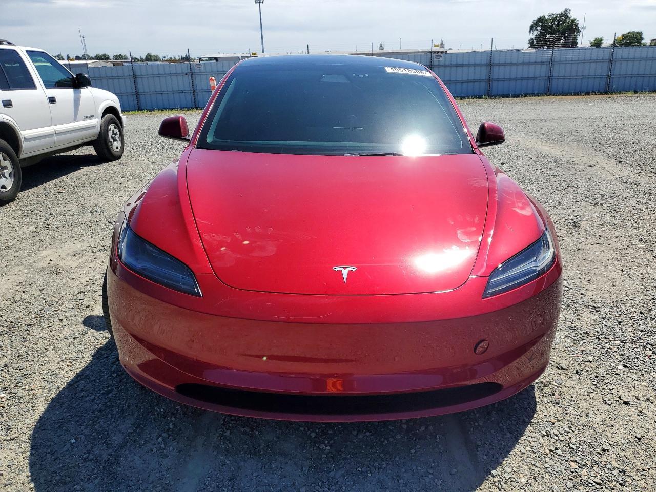 2024 Tesla Model 3 - Фото 5