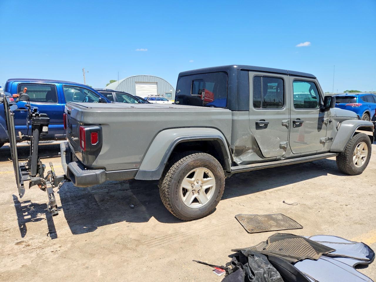 2021 Jeep Gladiator Sport - Фото 3