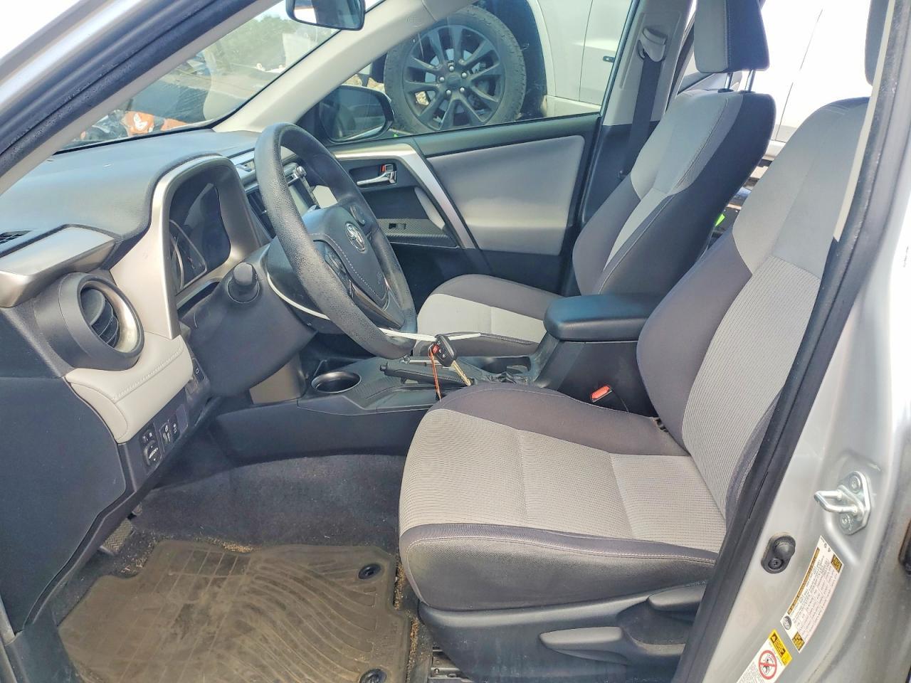 2015 Toyota Rav4 Xle - Фото 7