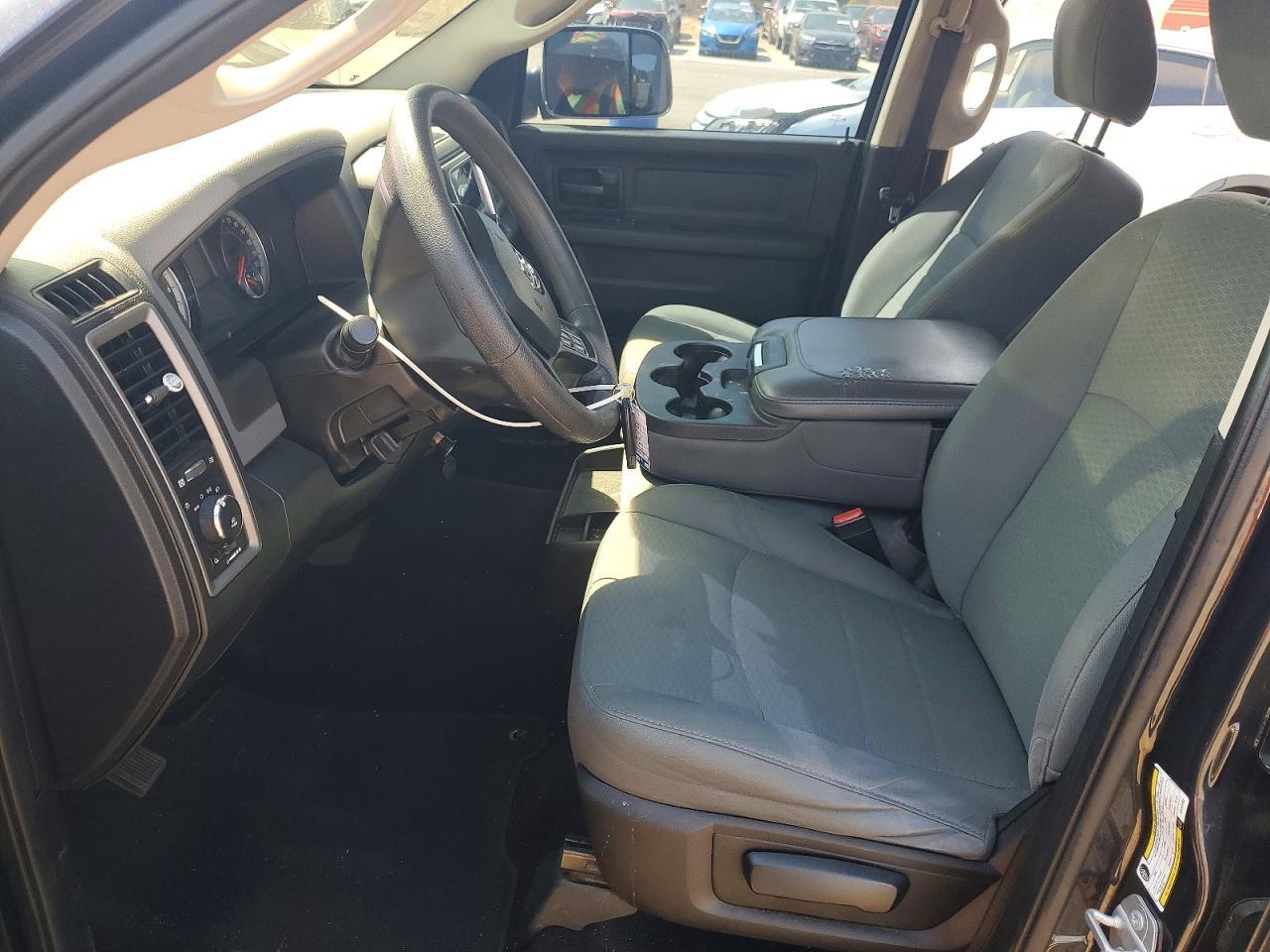 2016 Ram 1500 St - Image 7