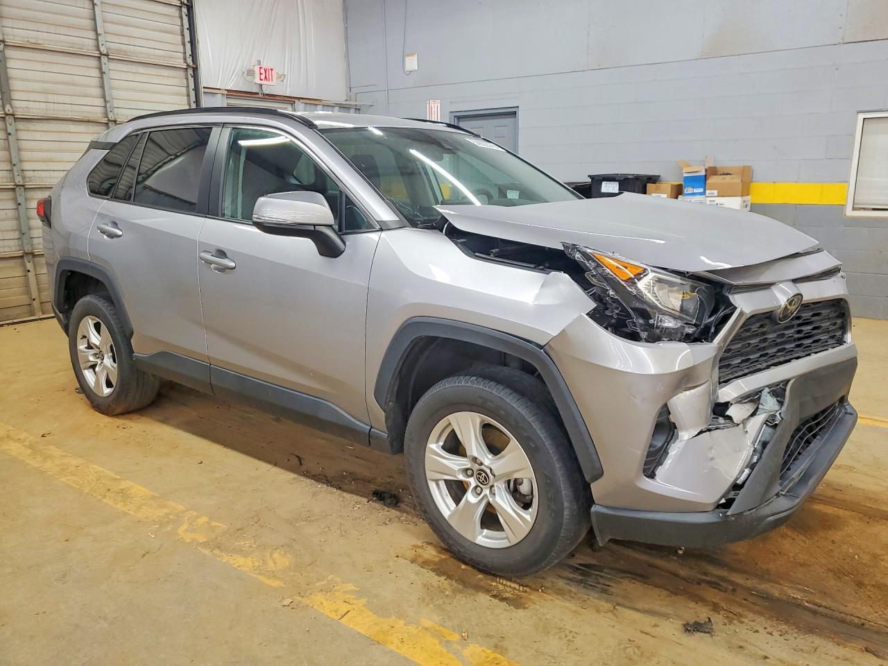 2021 Toyota Rav4 Xle - Фото 4