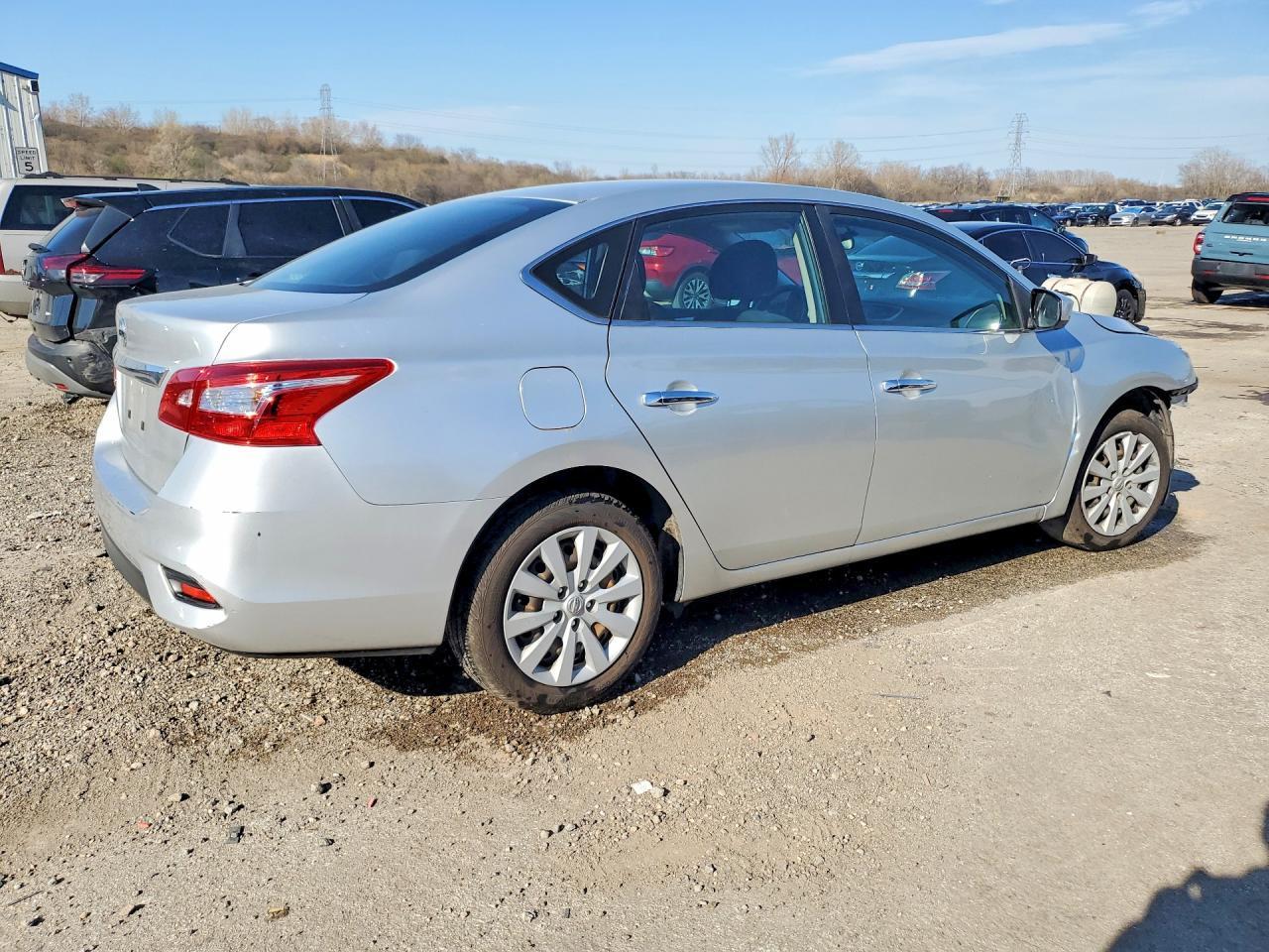 2018 Nissan Sentra S - Image 3