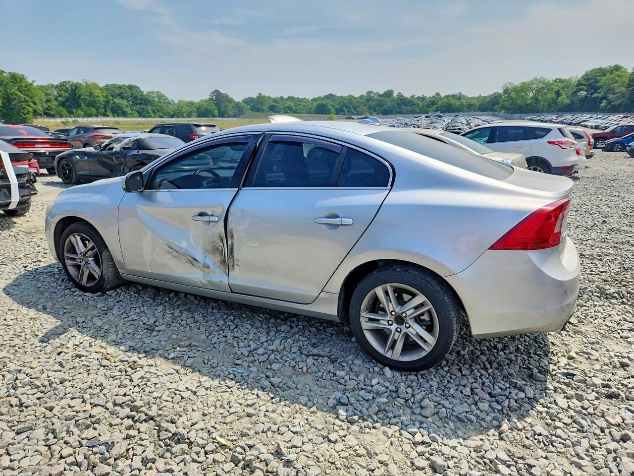 2015 Volvo S60 Premier - Фото 2